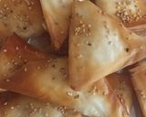 Φωτογραφία βήματος 4 της συνταγής Τα πιο εύκολα τυροπιτάκια!