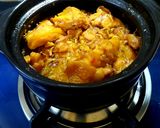 Hình bước làm 3 của món Gà kho sả ớt