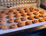 Foto langkah ke 4 dari resep Chococips cookies 🍪.
