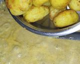 A picture of step 3 of Kashmiri Aloo Dum.