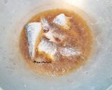 Foto langkah ke 1 dari resep Ikan Goreng Acar Kuning.