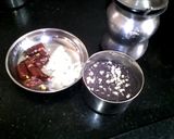 A picture of step 4 of Healthy Mooligai Mudakathan Thoothuvalai Keerai Masiyal - calcium rich.