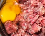 Foto langkah ke 1 dari resep Bola daging sambel rujak.