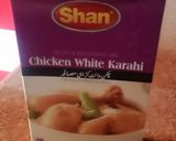 A picture of step 1 of White chicken karhai.