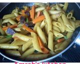 A picture of step 10 of Stirred fry macaroni.
