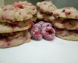 A picture of step 5 of Raspberry Lemon Cookies.