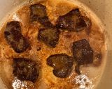 A picture of step 5 of Round Steak with Mushrooms and onions.