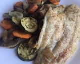 Pangasius filé grillzöldséggel🐟🥒🍄🥕 recept fázis 5 fotója