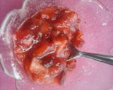 Foto del paso 2 de la receta: Tostadas francesas con avena y frutillas