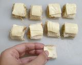 A picture of step 5 of Ribbon Roll Up Sandwich.