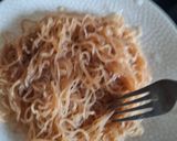 Foto langkah ke 7 dari resep Bihun Goreng Siram Pentol Orek.