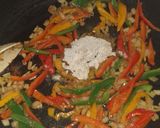 A picture of step 4 of Stir fry noodles.