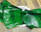 Hình bước làm 2 của món Bánh tét chuối kiểu Thái