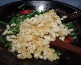 Foto langkah ke 3 dari resep Tumis buncis makaroni.