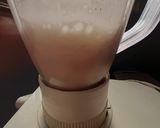 A picture of step 4 of Mango lychee panna cotta.