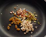 A picture of step 2 of Makhana Kheer.