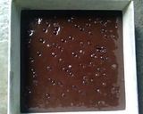 Foto langkah ke 4 dari resep Shiny Fudgy Brownies.