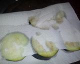 Foto del paso 2 de la receta: Milanesas de berenjena!!