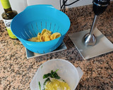 Foto del paso 4 de la receta: Lumaconi relleno de Salmón y queso con salsa de espinacas (Airfryer)