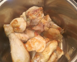 Foto del paso 4 de la receta: Pollo con salsa de almendras y patatas