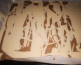 A picture of step 5 of Marble Vanilla Cake.