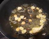 Foto del paso 3 de la receta: Dorada a la ondarresa