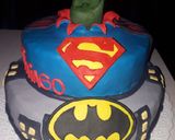 Foto del paso 8 de la receta: Torta Súper Héroes para mi ahijado💙
