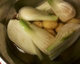 Foto del paso 10 de la receta Jarrete con hinojo y patatas baby al curry