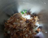 A picture of step 3 of Egg potato curry.