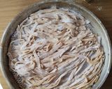 Foto del paso 5 de la receta: Fideos Caseros con Harina común y Huevos