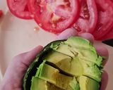 Foto del paso 2 de la receta: Sándwich omelette 🥪 relleno de ricotta, aguacate y tomate 🍅 🥑 🥚