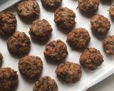Foto del paso 9 de la receta Hamburguesitas con hierbabuena, fritas, al estilo griego