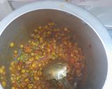 चना दाल तोरई के साथ (chana dal torai ke sath recipe in Hindi) रेसिपी चरण 5 फोटो