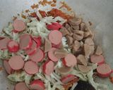 Foto langkah ke 3 dari resep Nasi Goreng Spesial Cabai Merah.