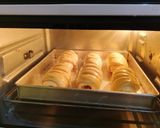 Foto langkah ke 7 dari resep Roti Manis Simple.