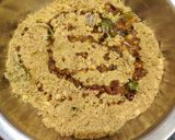 A picture of step 4 of Besan Paratha.