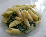 Foto langkah ke 7 dari resep Creamy spinach pasta.
