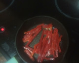 Foto del paso 1 de la receta: Bocadillo de lomo adobado, queso majorero y pimiento frito