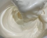 Foto langkah ke 1 dari resep Bolu Kukus Merah Putih.