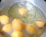 A picture of step 6 of Moong Daal Rasgulla.