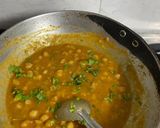 A picture of step 8 of Chole Bhature.