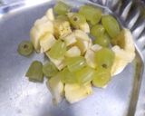 A picture of step 4 of Yummy fruity delight.