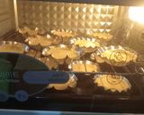 Foto langkah ke 4 dari resep Pie susu.