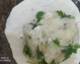 A picture of step 4 of Curd potato paratha.