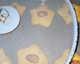 A picture of step 15 of Crisp Sand Stars.