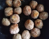 Foto del paso 6 de la receta: Las albóndigas de la abuela - con salsa de tomate al orégano