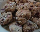 Foto del paso 3 de la receta: Galletitas De Frutillas Con Crema De Leche "Para Mamá"❤️ Pocos Ingredientes