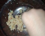 A picture of step 2 of Cheez patato bolls.