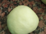 Roti isi pisang keju coklat