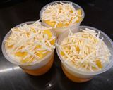 Foto langkah ke 5 dari resep Puding mangga keju.